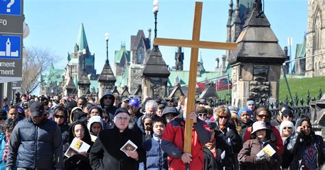 good friday in canada